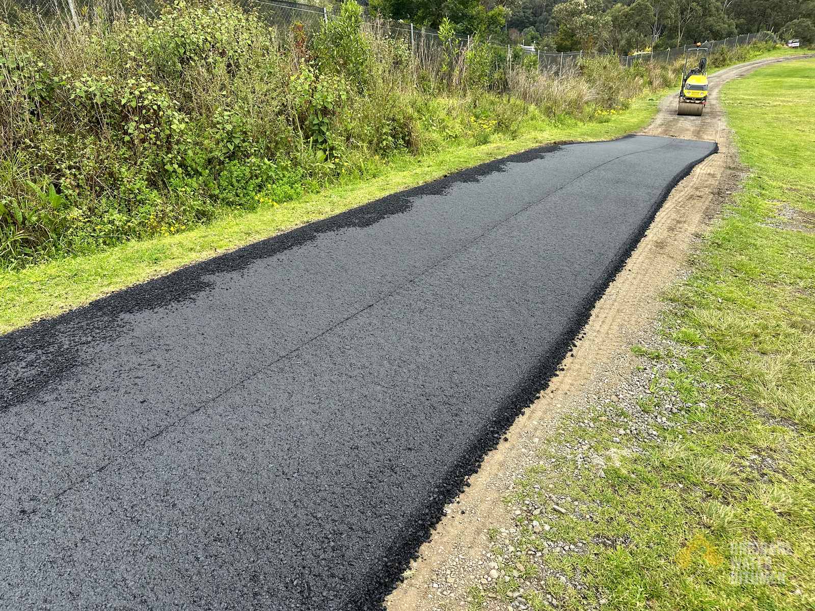 Cart Path & Access Road Resurfacing, Mangrove Mountain project photo 6